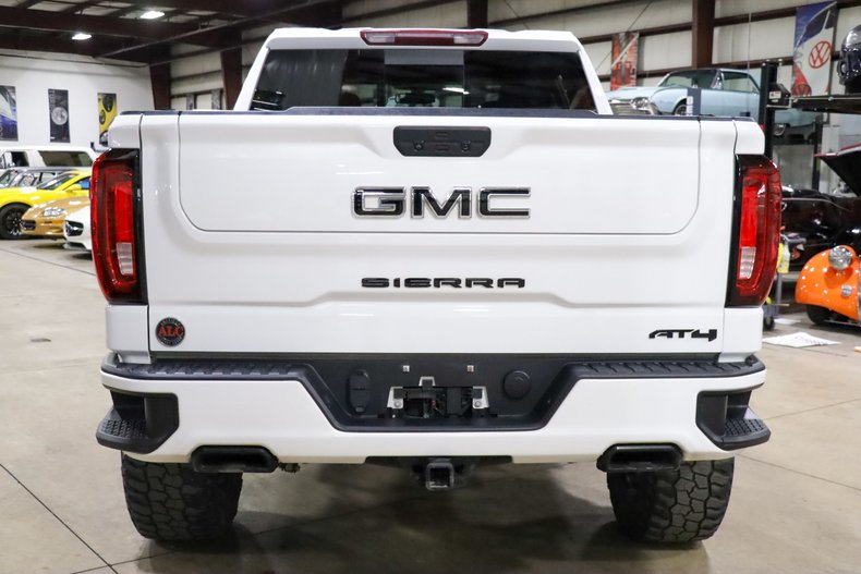 2022 GMC Sierra 1500 AT4